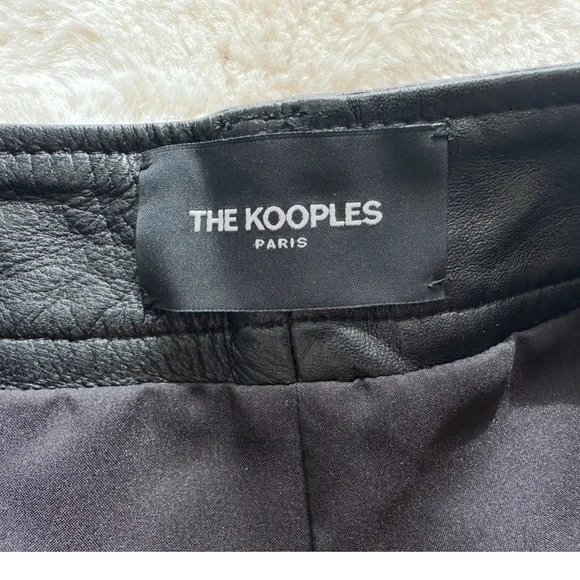 THE KOOPLES Paris Lambskin Shorts. Size: 1 🖤 - Picture 8 of 16